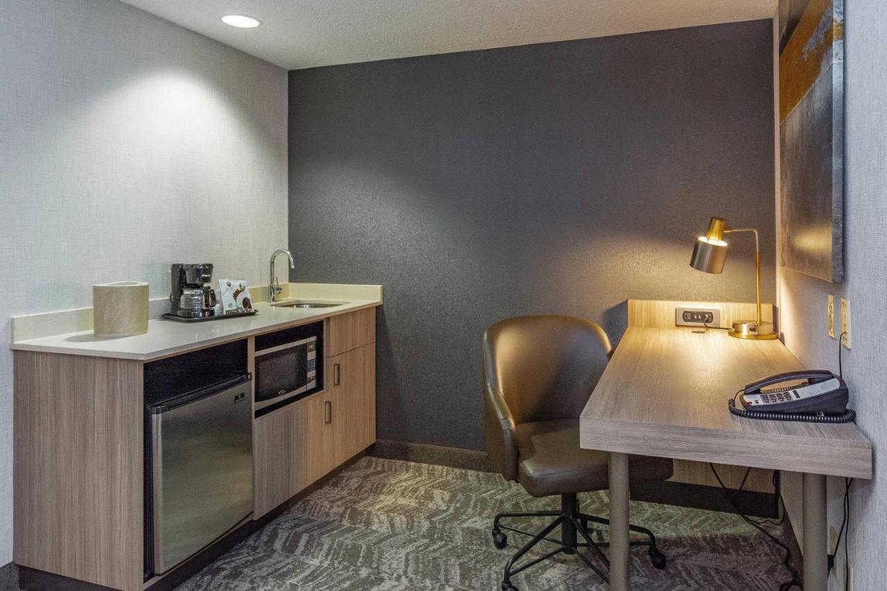 Springhill Suites Anchorage Midtown Esterno foto